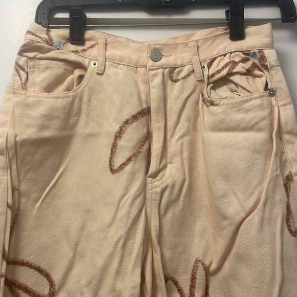 With Jéan Newry Jean Chalk & Flowers - Picture 5 of 15